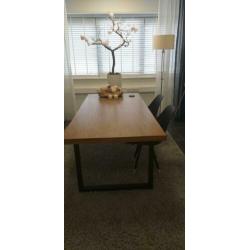 Eettafel te koop 200 Lx 90B x 70H