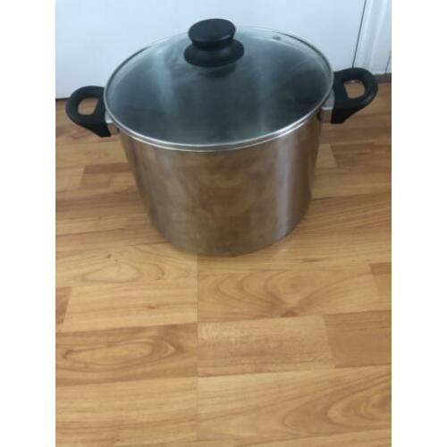 Grote pan 9 liter