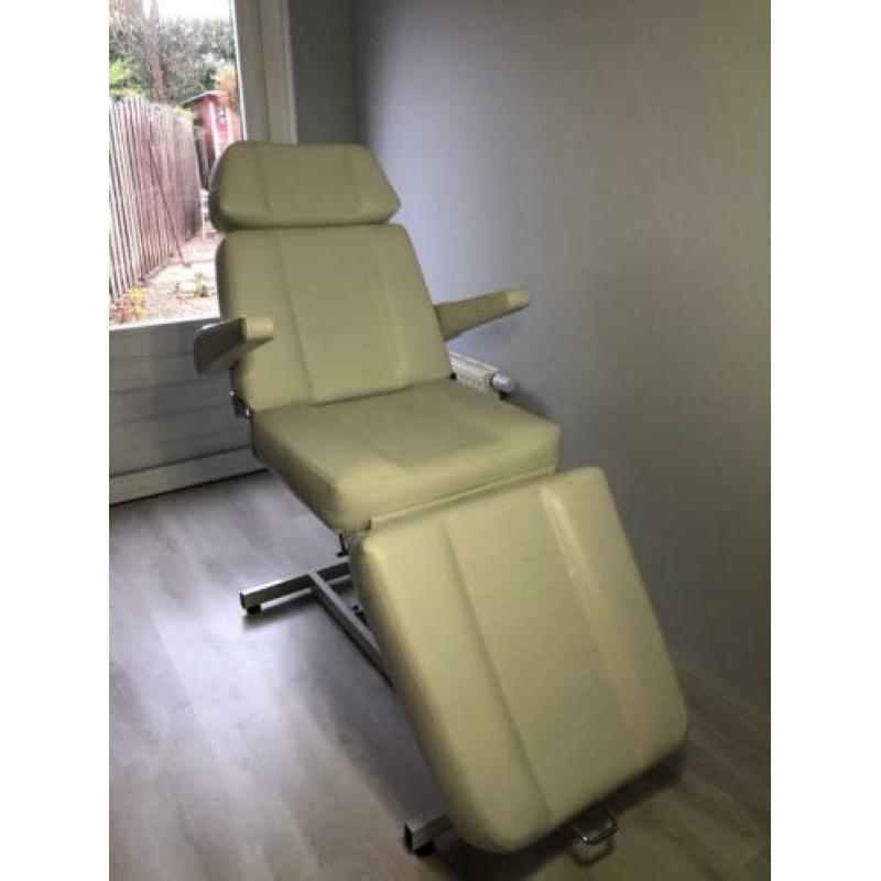 Behandelstoel Schoonheidsspecialiste Pedicure / Massagetafel