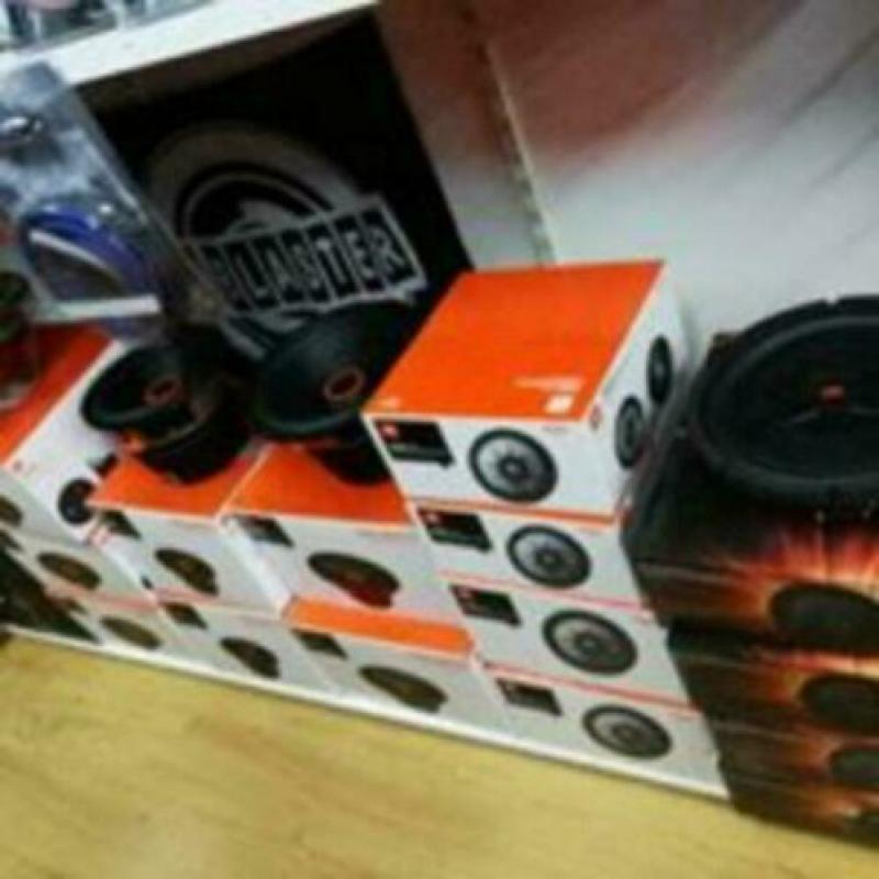 Jbl speakers alle lijnen op voorraad.