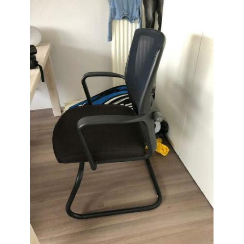 Bureaustoelen van het merk All-Tec impressive seating