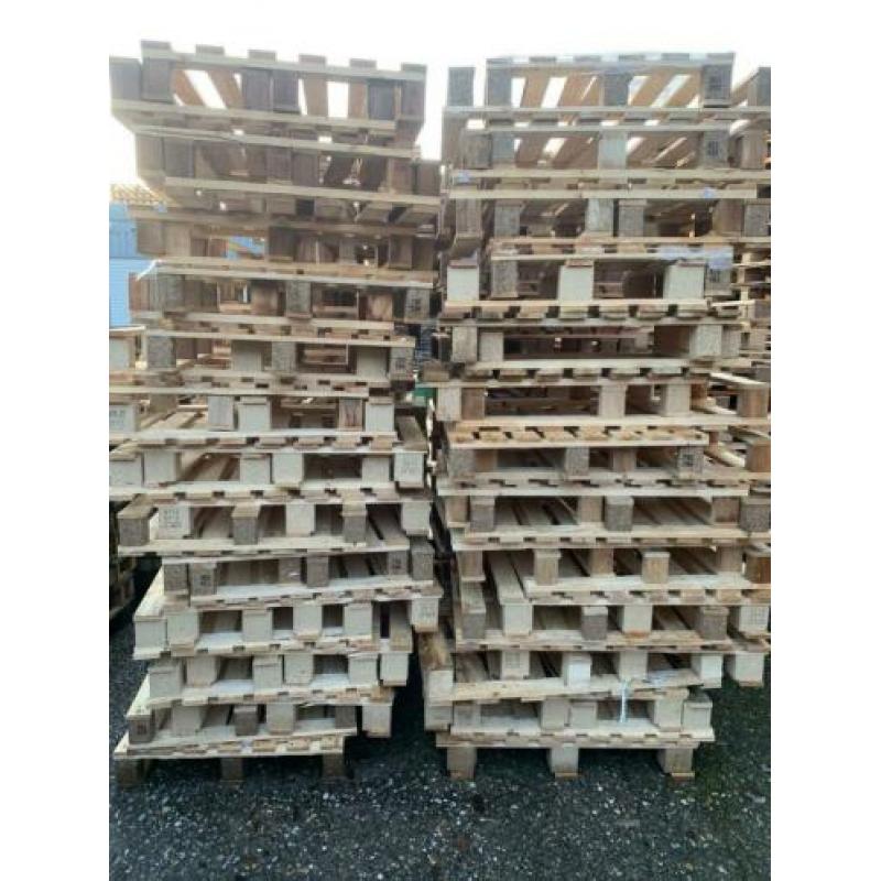 Kleine verzend pallets, voldoende voorraad!
