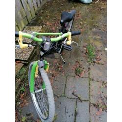 Jongens fiets