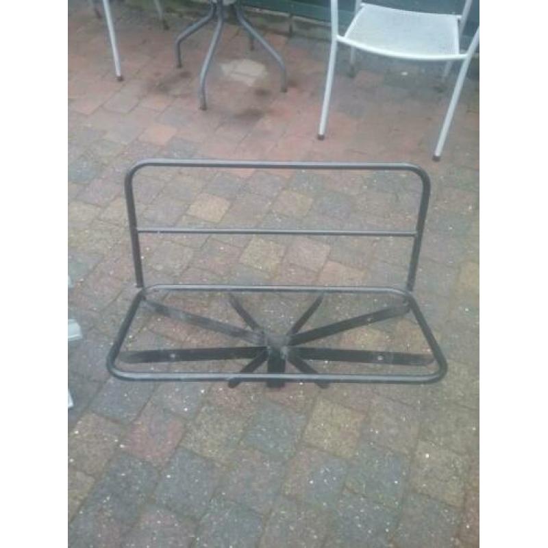 Te koop fietsdrager en koffers drager samen compleet.