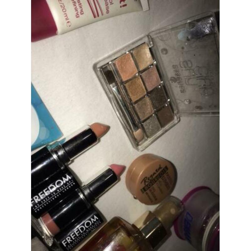23-delig Makeup/Verzorgingspakket | NIEUW | met Rituals, MUA