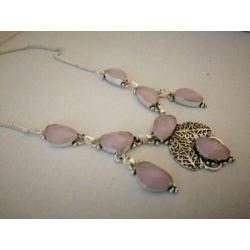 Prachtige handgemaakte 925z ketting met roze quartz 50cm