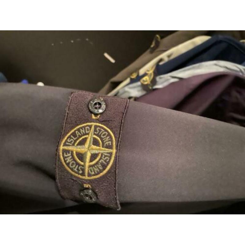 Stone Island jas ( soft shell ) zwart.