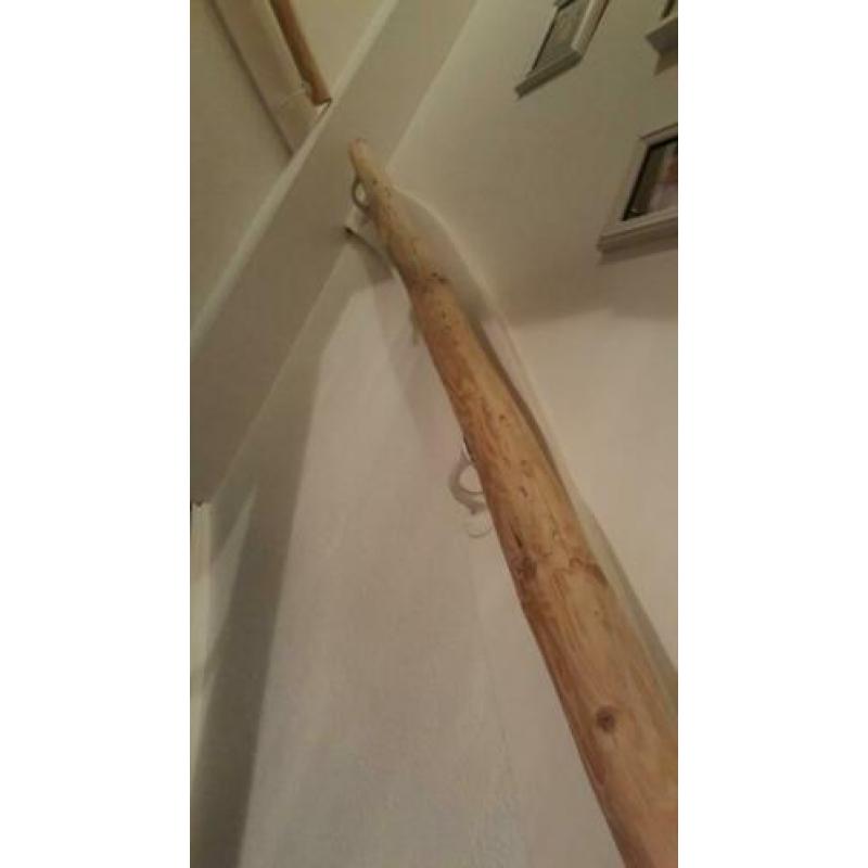 Trapleuningen dennenboom hout