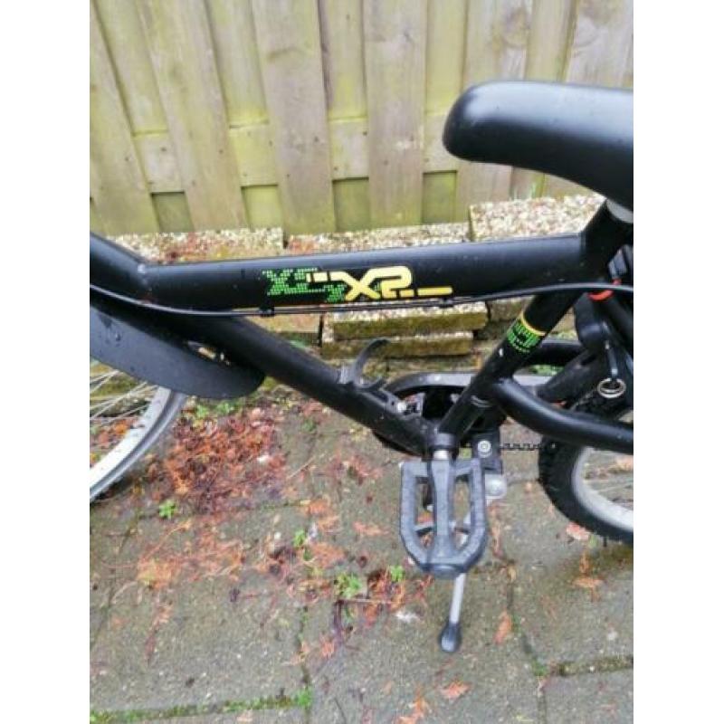 Jongens fiets