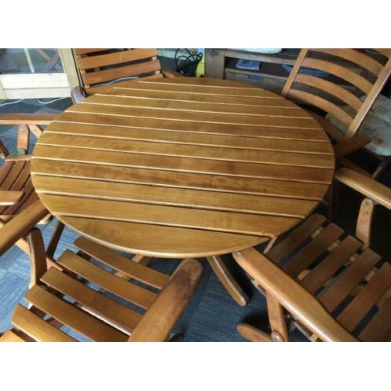 Excl masief houten tuinstel tafel - 5 stoelen - 2 ligbedden
