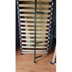 2 bedbodems 80 cm bij 2 meter. Ook 2 onderstel verstelbaar