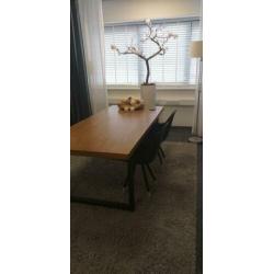 Eettafel te koop 200 Lx 90B x 70H