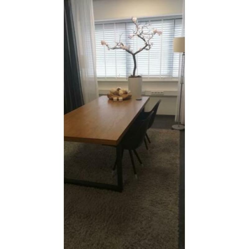 Eettafel te koop 200 Lx 90B x 70H