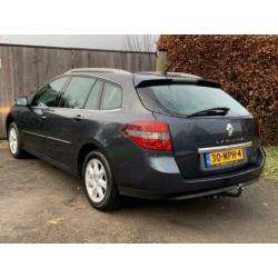 Renault LAGUNA 1.5 dCi Dynamique 2010 Navigatie cruisecontro