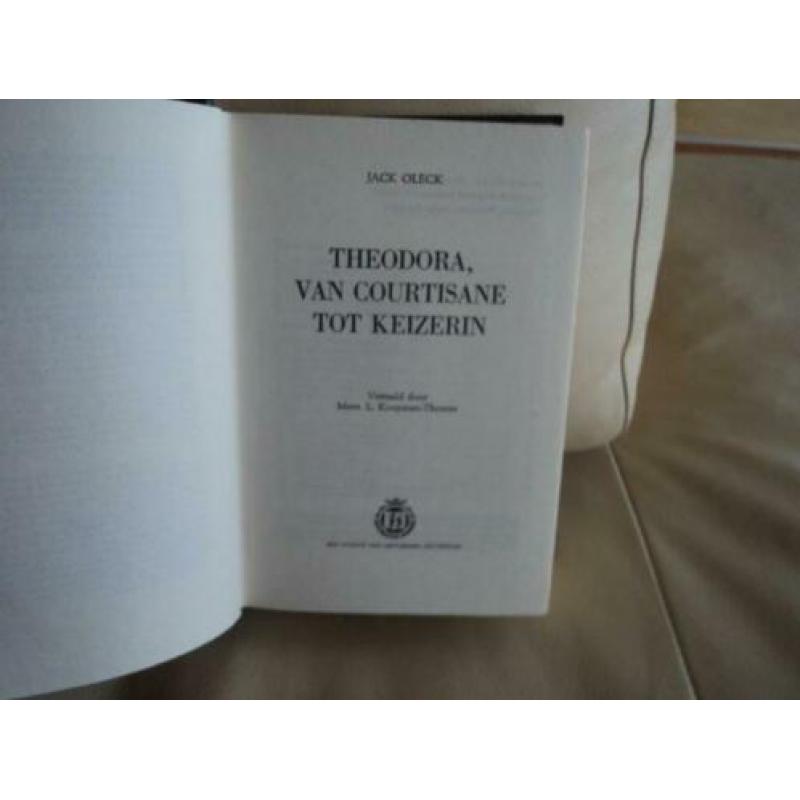 3 boeken ZWARTE SKYVEREX LEKTURAMA.!!