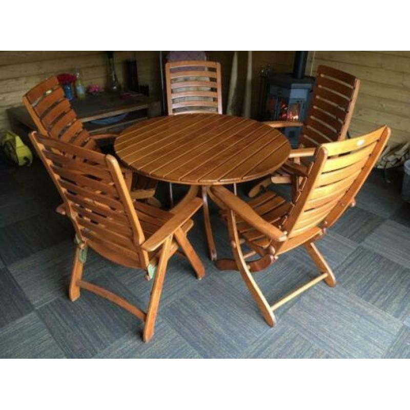 Excl masief houten tuinstel tafel - 5 stoelen - 2 ligbedden