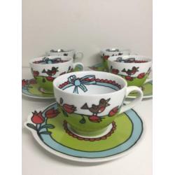 Babette Servies 5 kop en schotels groen/blauw tulpen