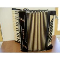 Acordeon 80 basser Hohner
