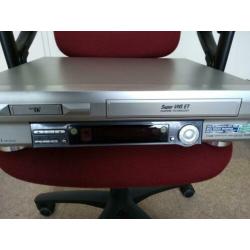 jvc super vhs hr dvs 3 combi dv bandjes en videorecorder