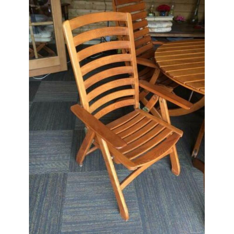 Excl masief houten tuinstel tafel - 5 stoelen - 2 ligbedden