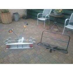 Te koop fietsdrager en koffers drager samen compleet.