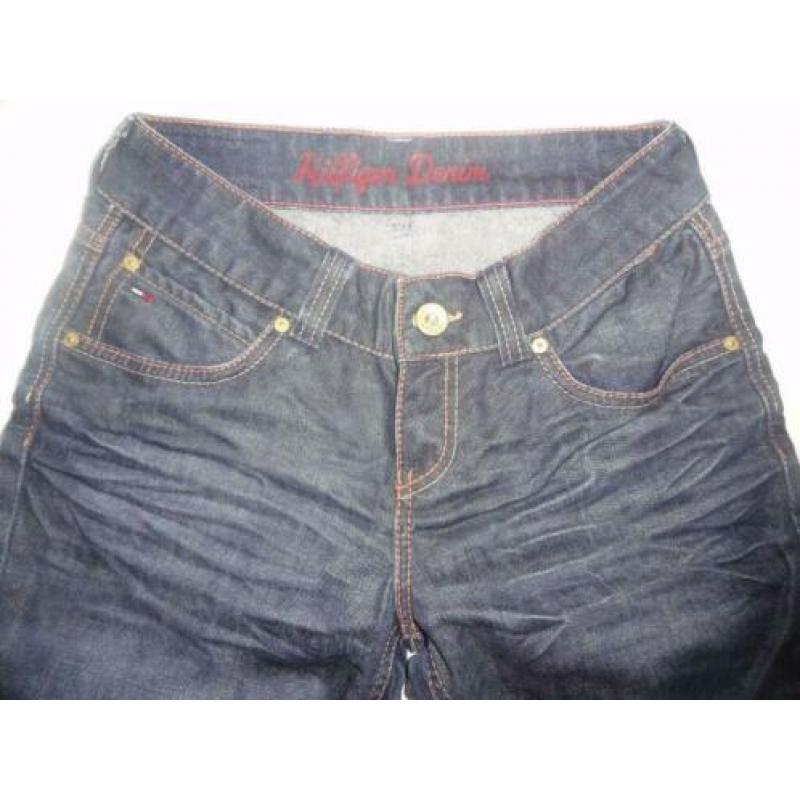 Nieuwe Hilfiger Denim donkerblauwe spijkerbroek. Maat 27-32