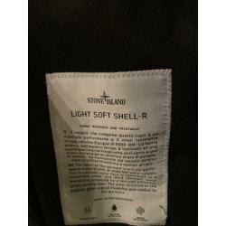 Stone Island jas ( soft shell ) zwart.