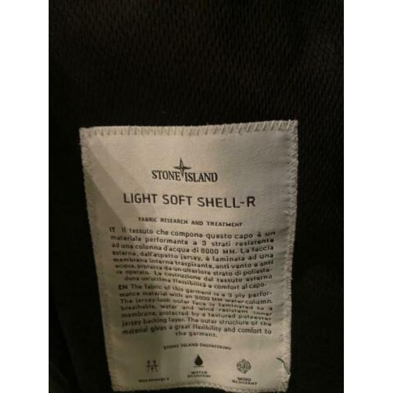 Stone Island jas ( soft shell ) zwart.