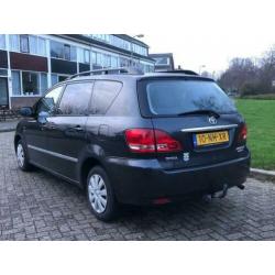 Toyota Avensis Verso 2.0 D4-D Linea Luna 7p. 2003 Airco! Tre