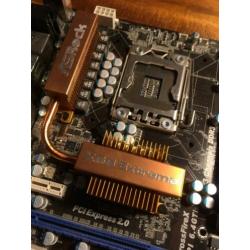 Asrock x58 extreme moederbord lga 1366