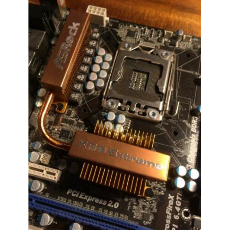 Asrock x58 extreme moederbord lga 1366