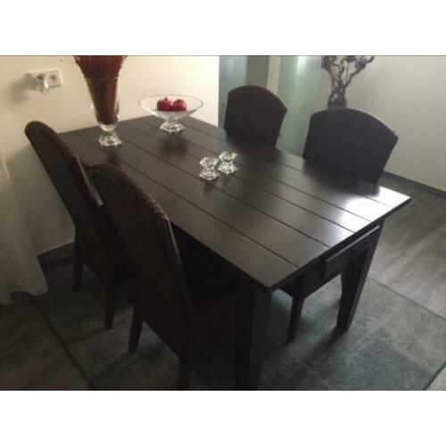 Vier kamerstoelen, merk loom,kleur bruin
