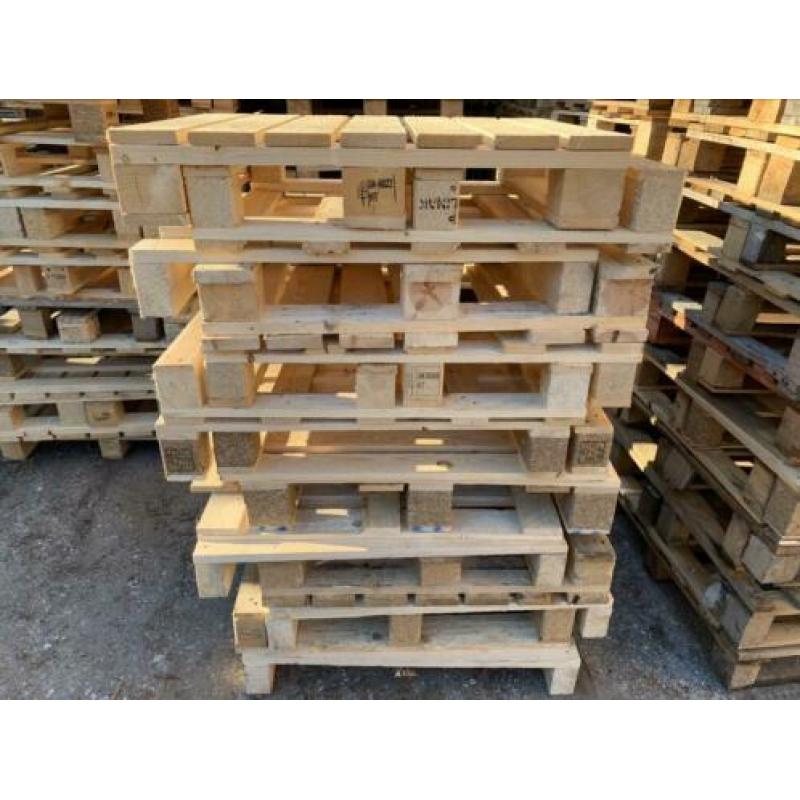 Kleine verzend pallets, voldoende voorraad!