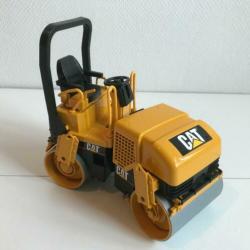 Bruder Caterpillar straatwals (Bruder 02433)