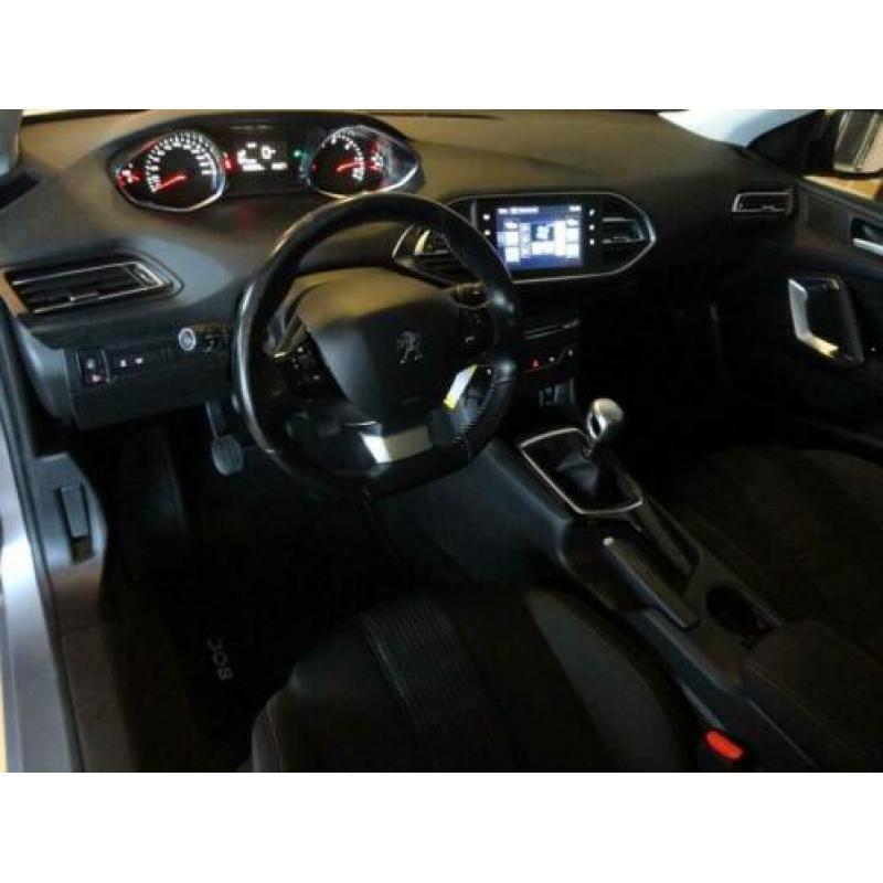 Peugeot 308 SW 1.6 BlueHDI Executive Pack PANO/NAVI/CLIMA/LE