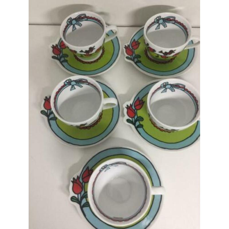 Babette Servies 5 kop en schotels groen/blauw tulpen