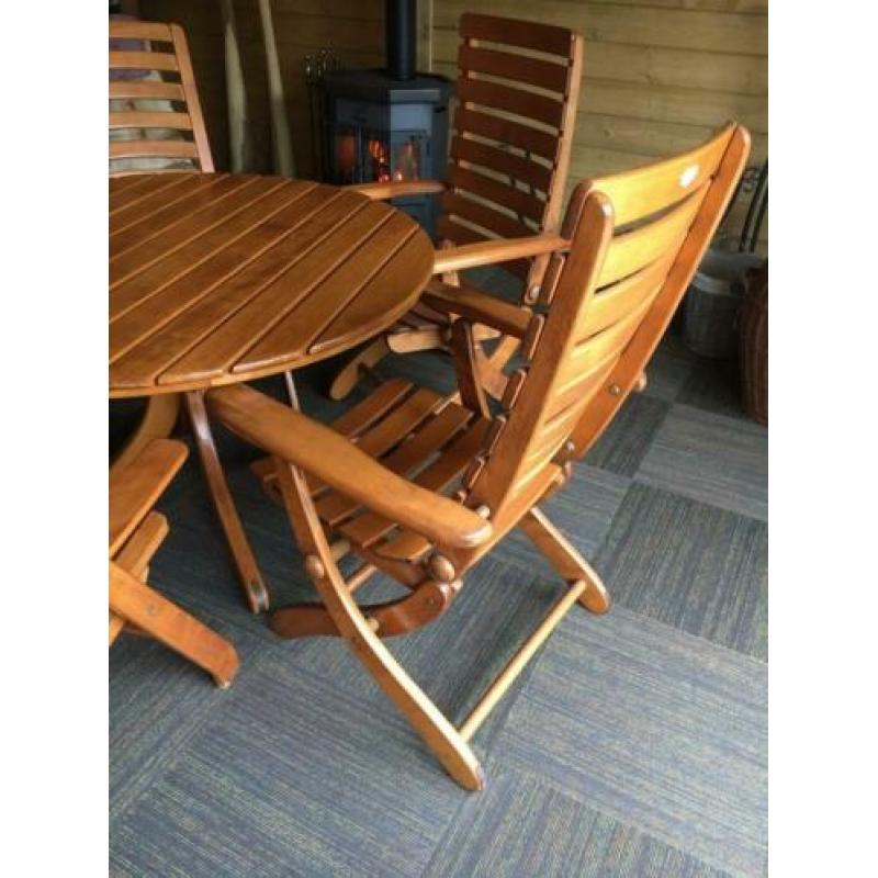 Excl masief houten tuinstel tafel - 5 stoelen - 2 ligbedden