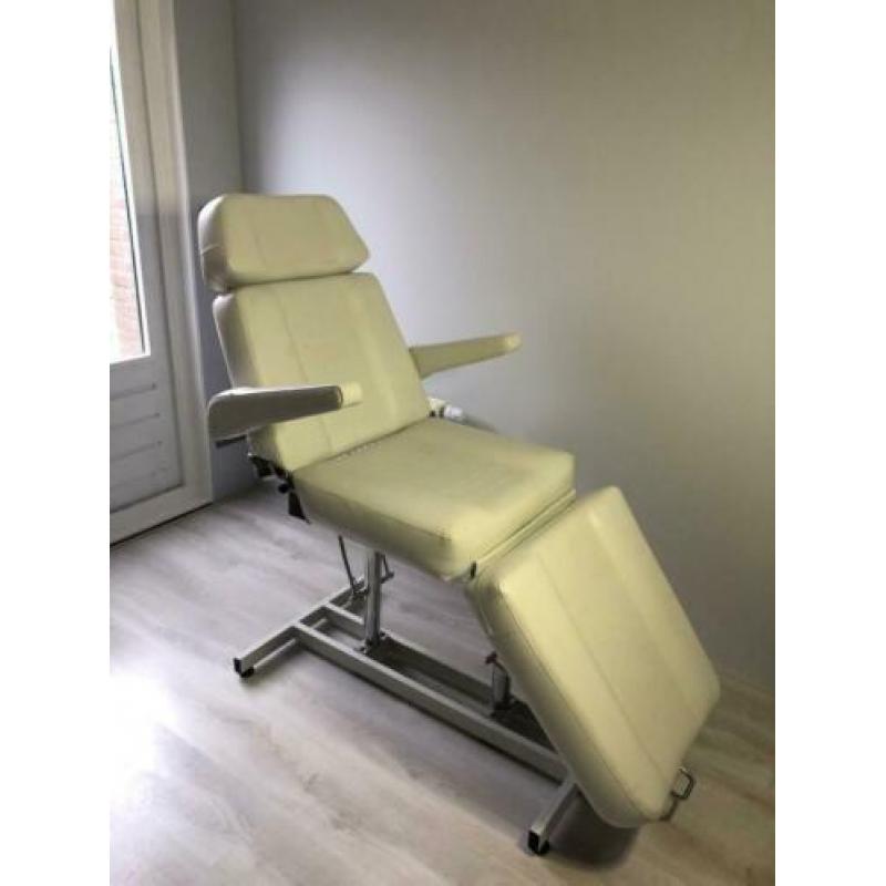 Behandelstoel Schoonheidsspecialiste Pedicure / Massagetafel