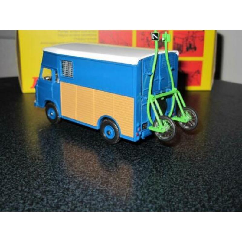 Saviem Paardentransport +sulky&rijder - Atlas Dinky Toys 571