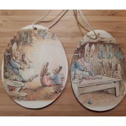 3 Houten hangers met Peter Rabbit afbeelding (2)