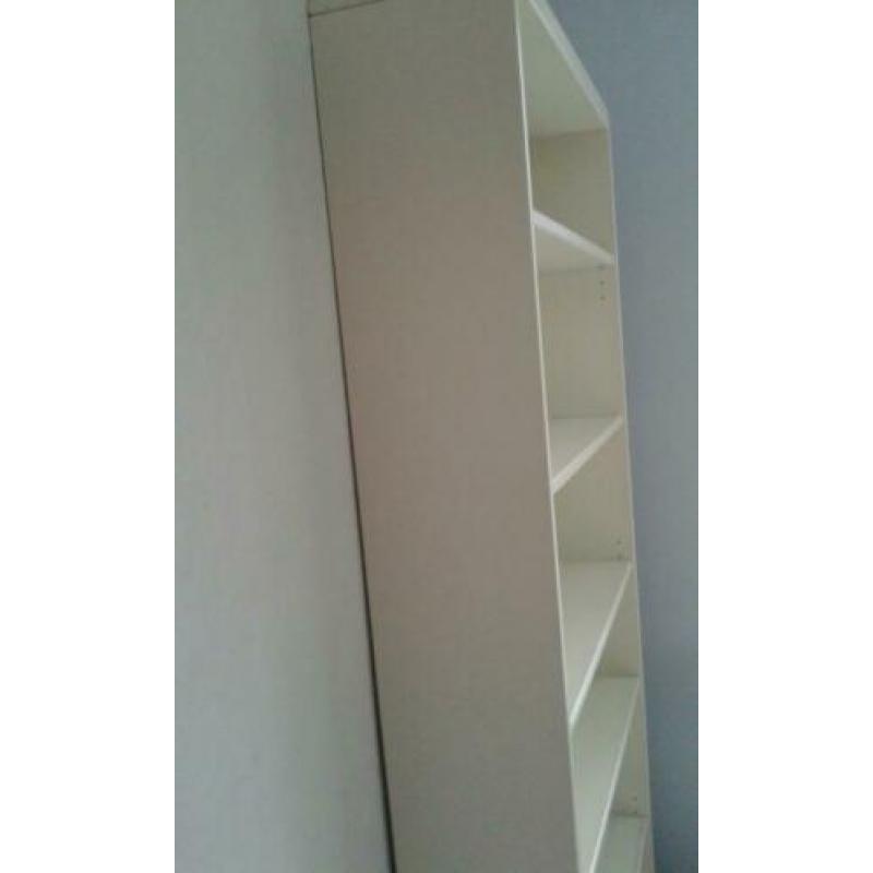 Boekenkast wit mdf