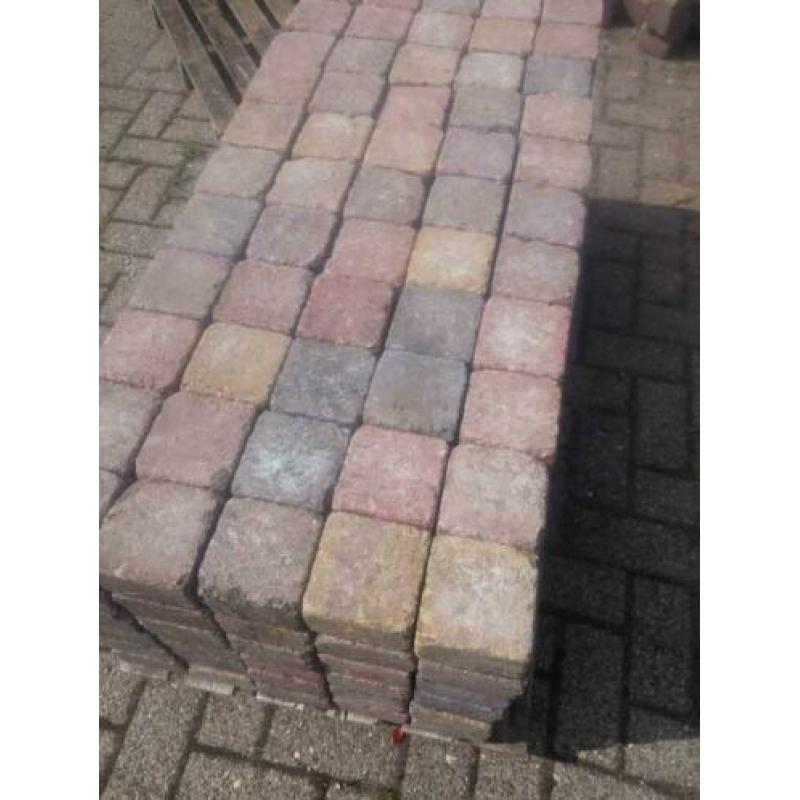 Cobblestones 10 x 10 bont en antraciet te koop