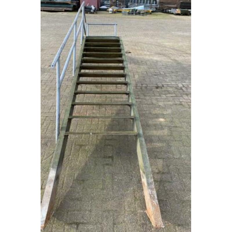 Trap (Hoogte: 260 cm)