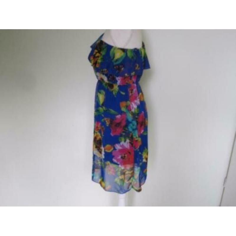 Wauwww! Feestelijke floral rozen vlinder jurk mt M