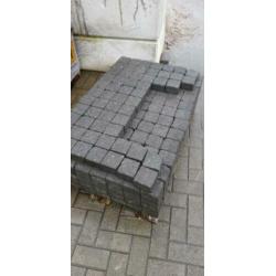 Cobblestones 10 x 10 bont en antraciet te koop