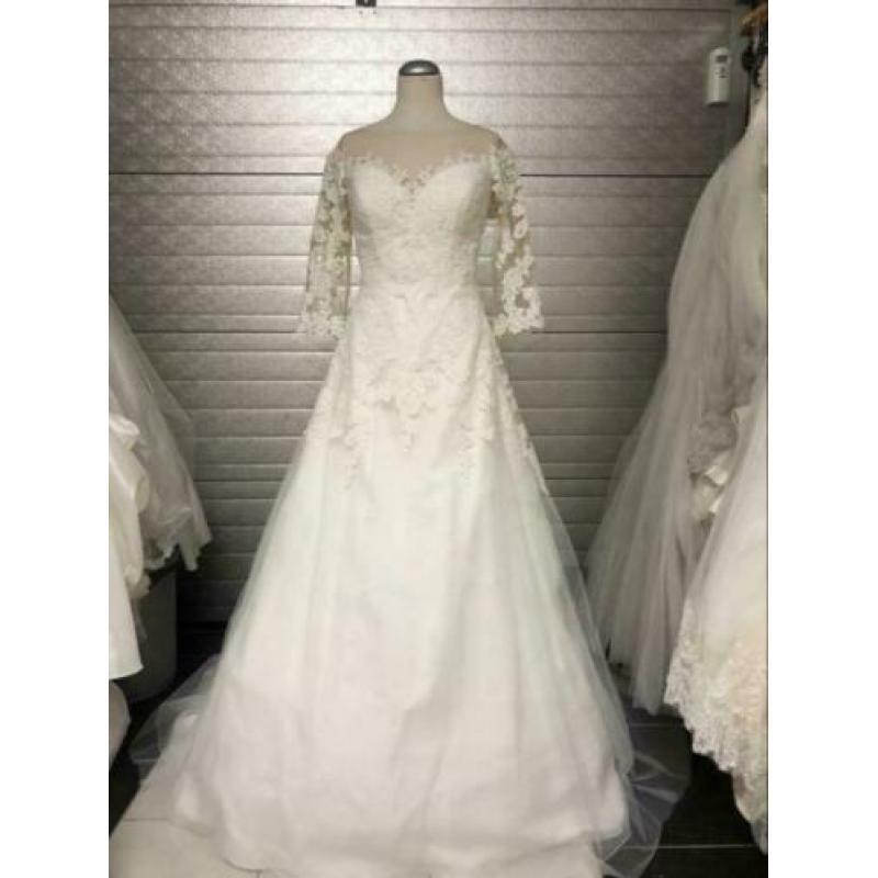 nieuw lady bird merk 38-40-42 maat prachtige bruidsjurk