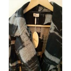 ART cardigan/vest/jas ZGAN maat XL 55,-