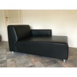 Prachtige zwart leren Chaise Longue (model Gelderland)