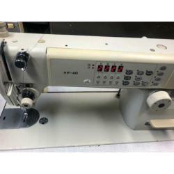 Industrie naaimachine brother F-40 automaat