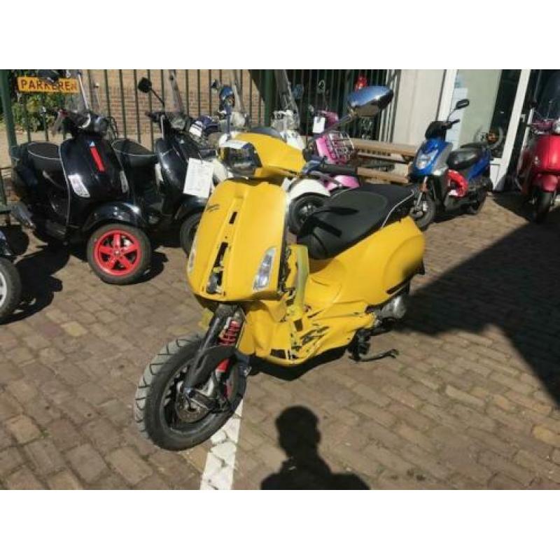 Diverse onderdelen voor Vespa Sprint S euro 4 injectie